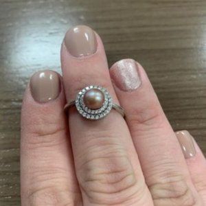 Vantel Pearls Made You Look Ring
